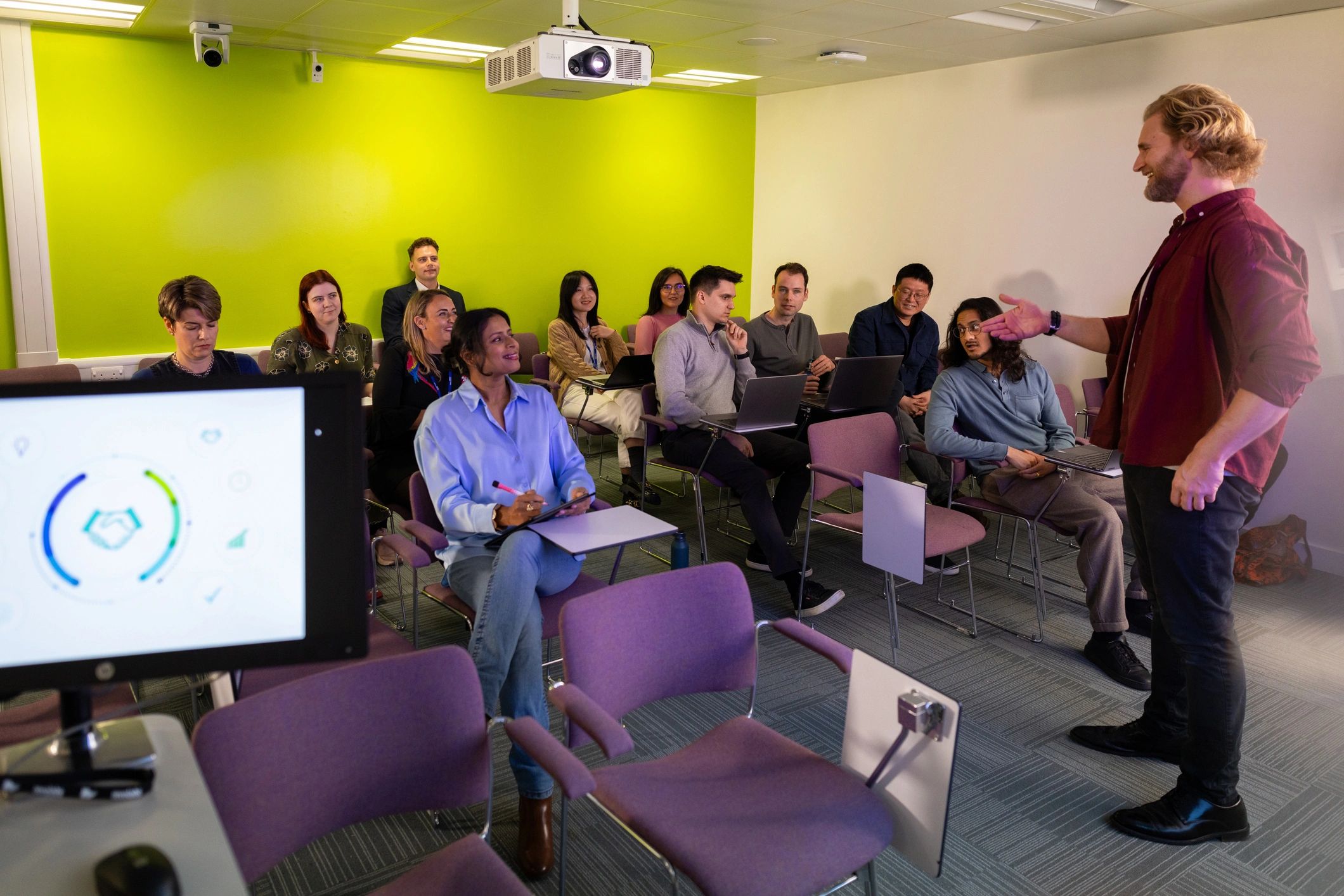 Editorial seminar style gathering representing expert discussion and public affairs coverage